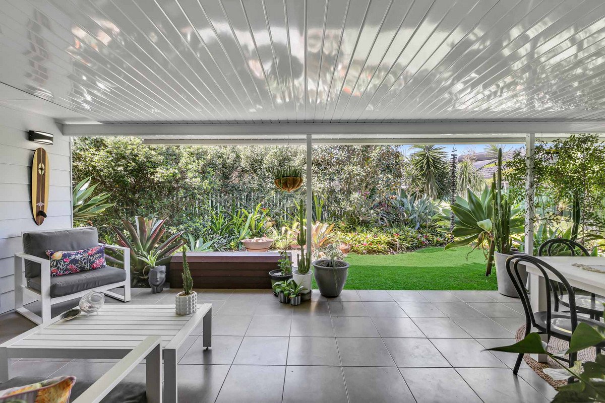 4 Violet Court Miami 17