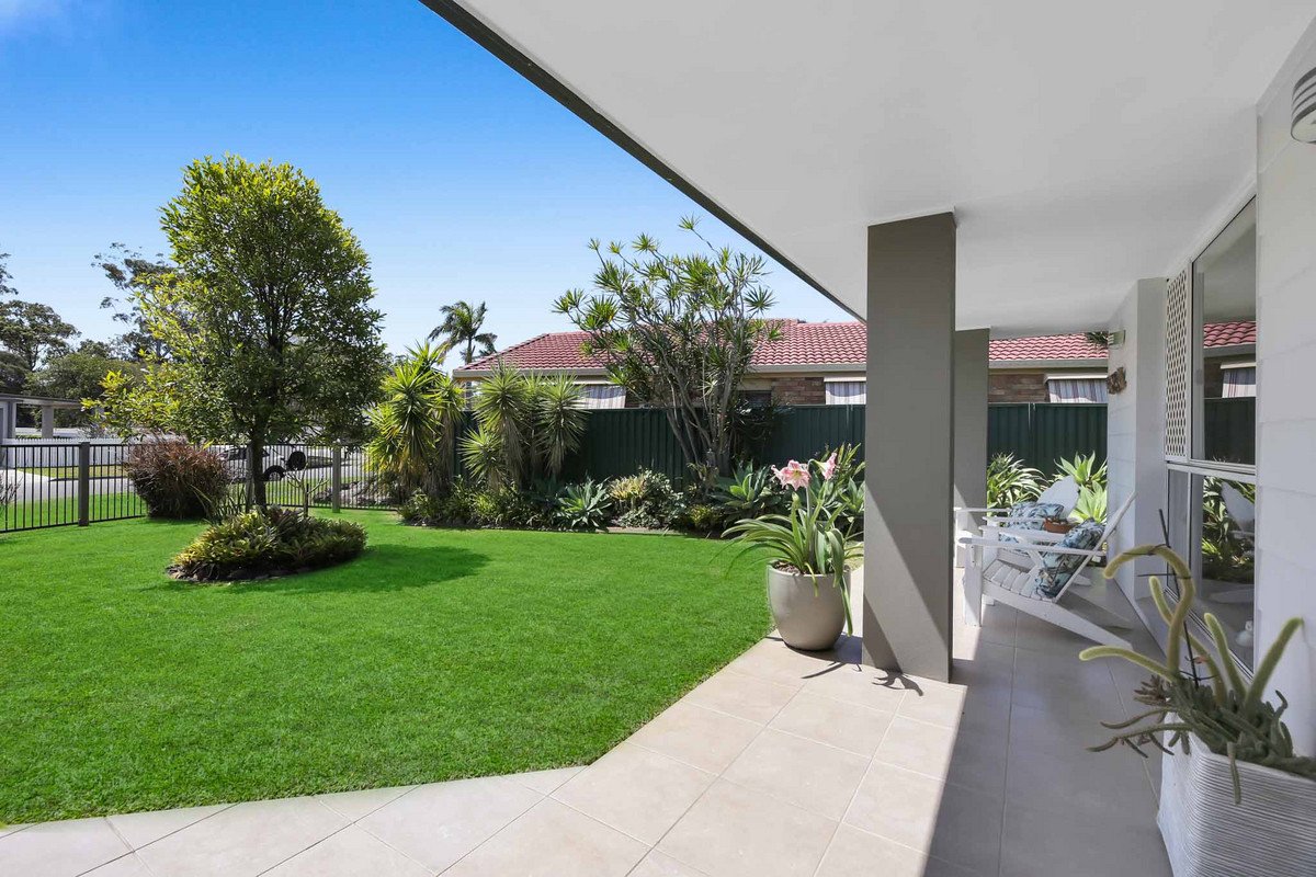 4 Violet Court Miami 19