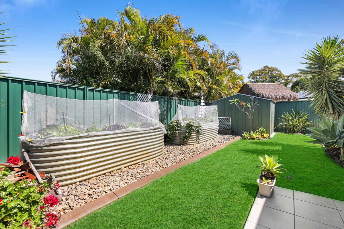 4 Violet Court Miami 22