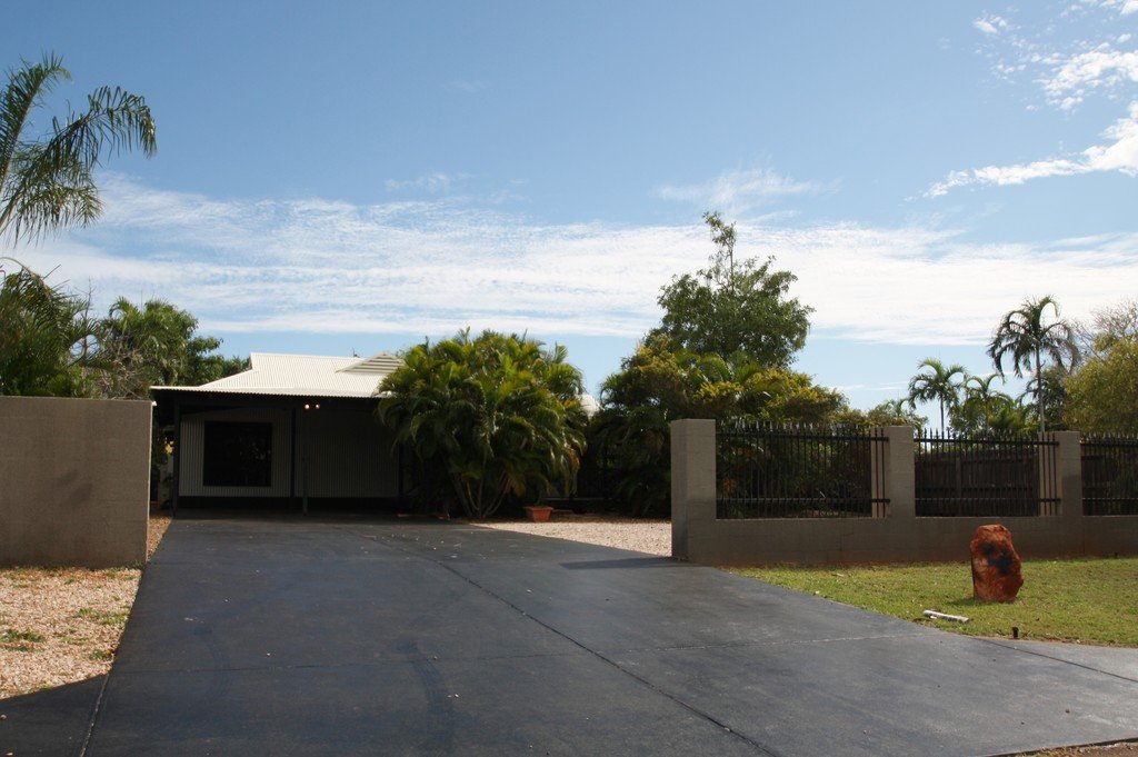 4 Wakayama Crescent CABLE BEACH 1