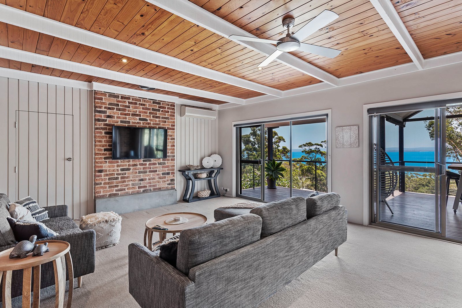 4 Wallawa Road,  NELSON BAY 3