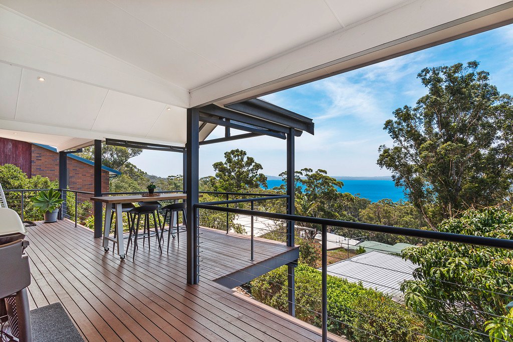 4 Wallawa Road,  NELSON BAY 9