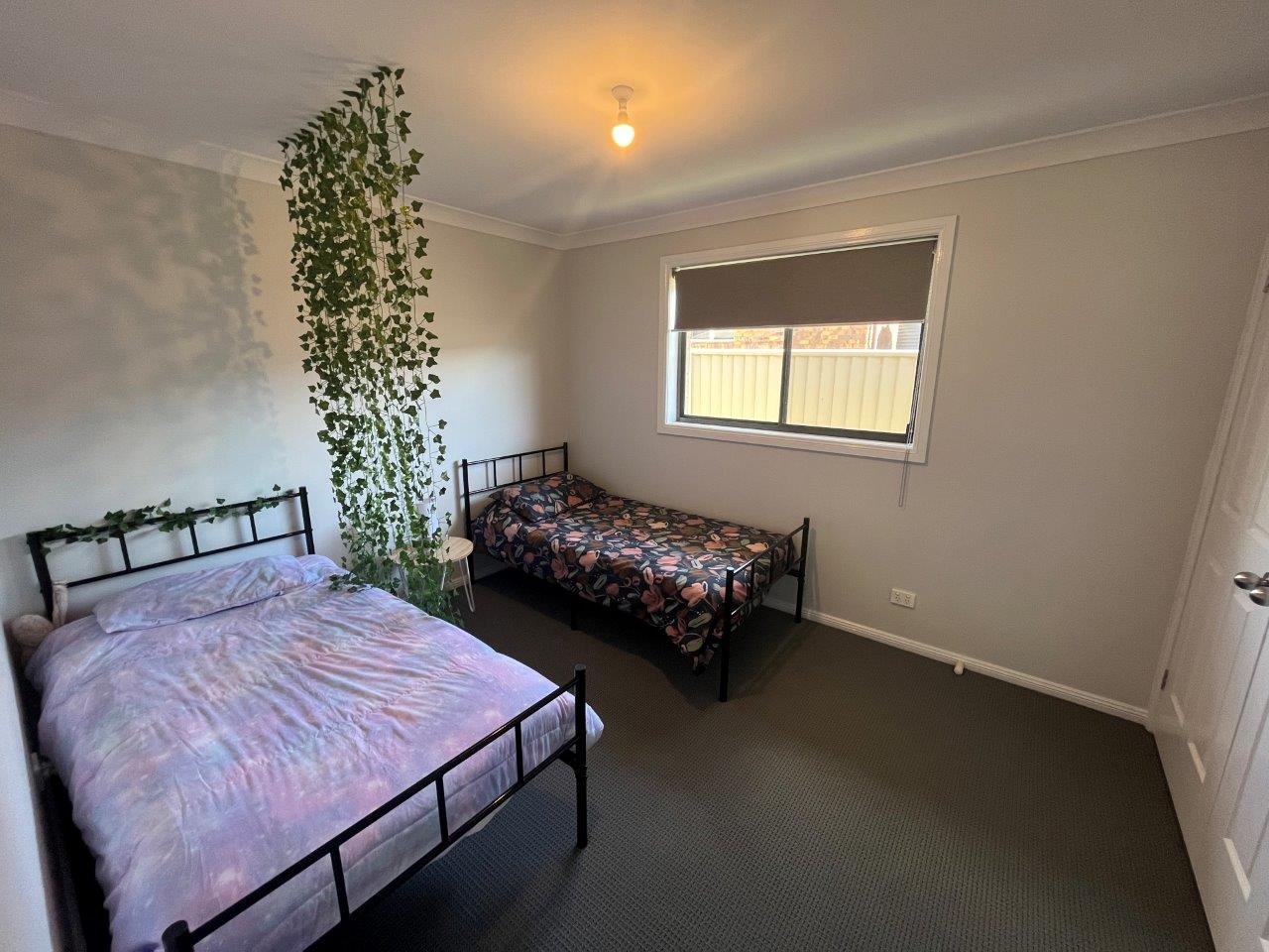 4 Warburton Drive TAMWORTH 9