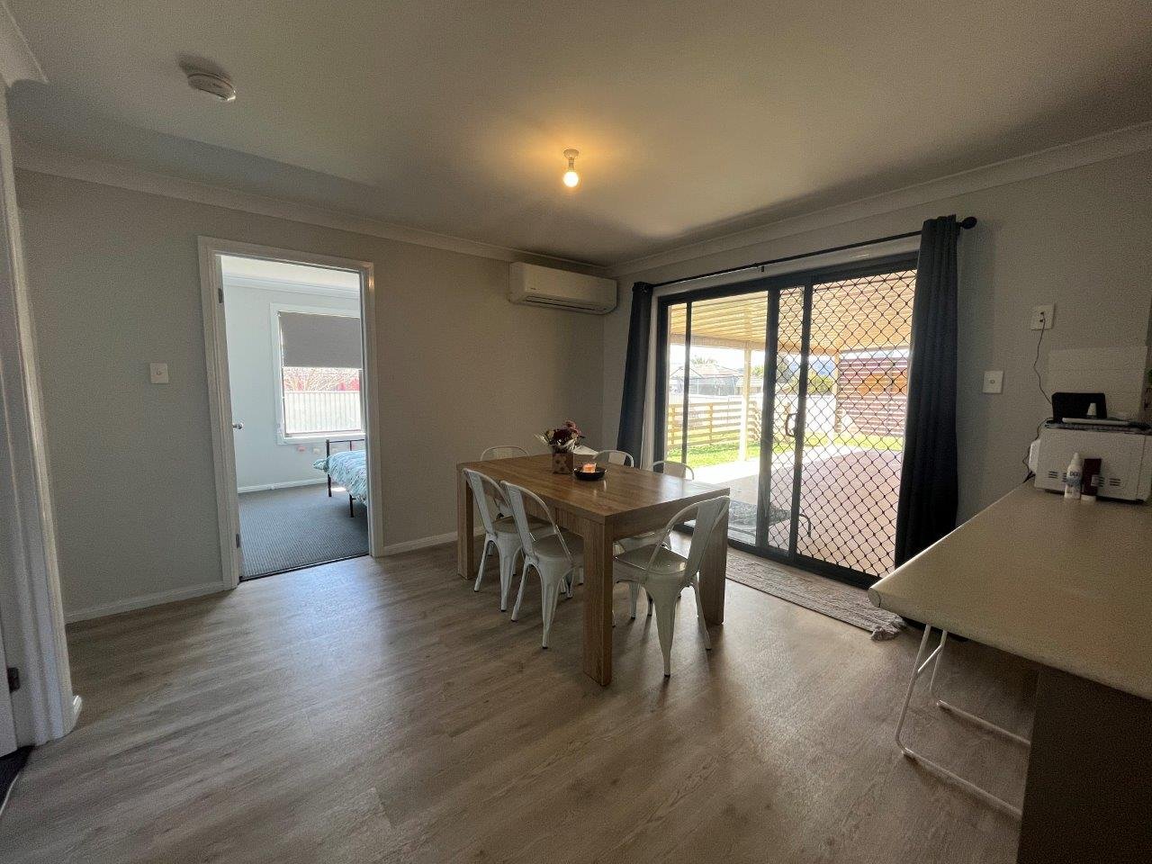4 Warburton Drive TAMWORTH 13