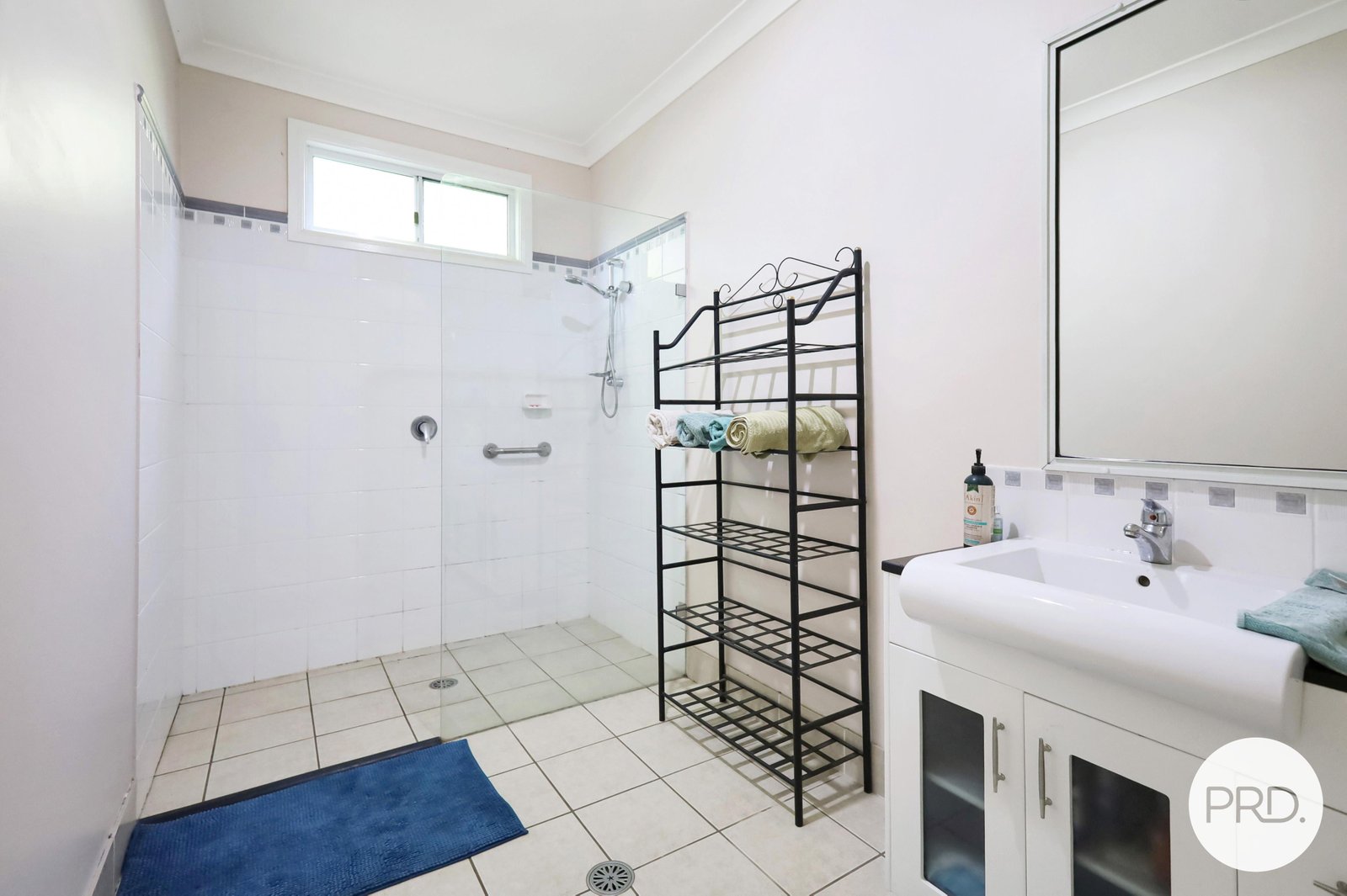 4 Warne Street WELLINGTON 16