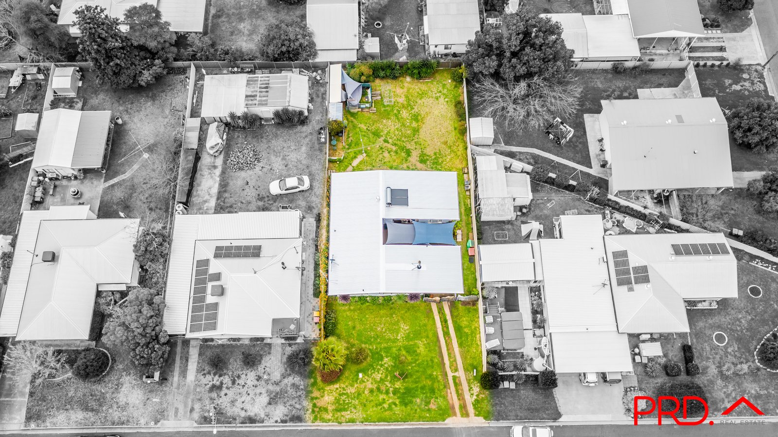 4 Warren Street TAMWORTH 2