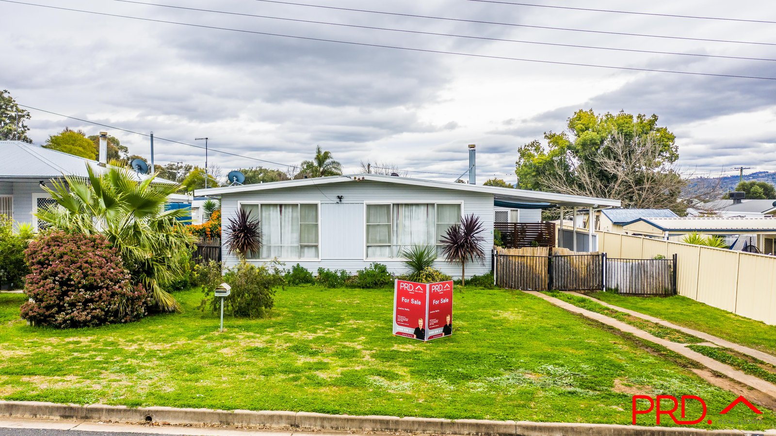 4 Warren Street TAMWORTH 3