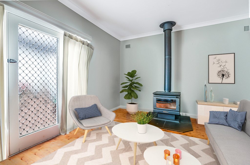 4 Warren Street TAMWORTH 10