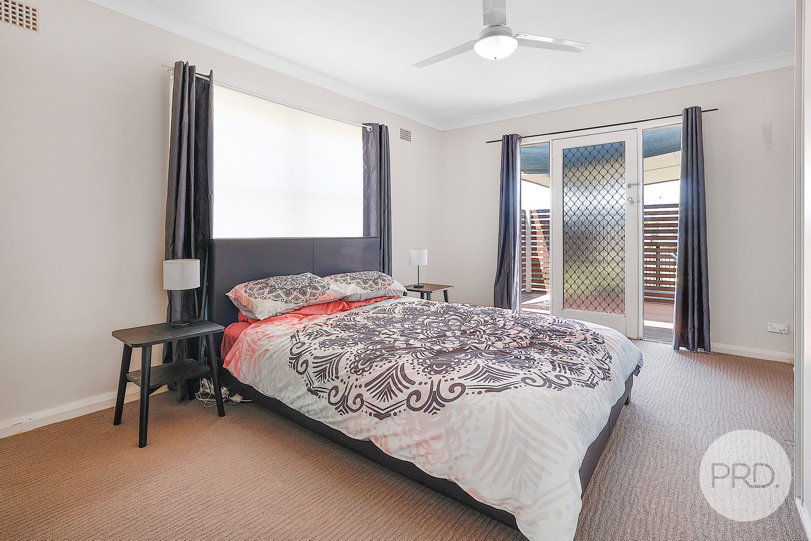 4 Warren Street TAMWORTH 16