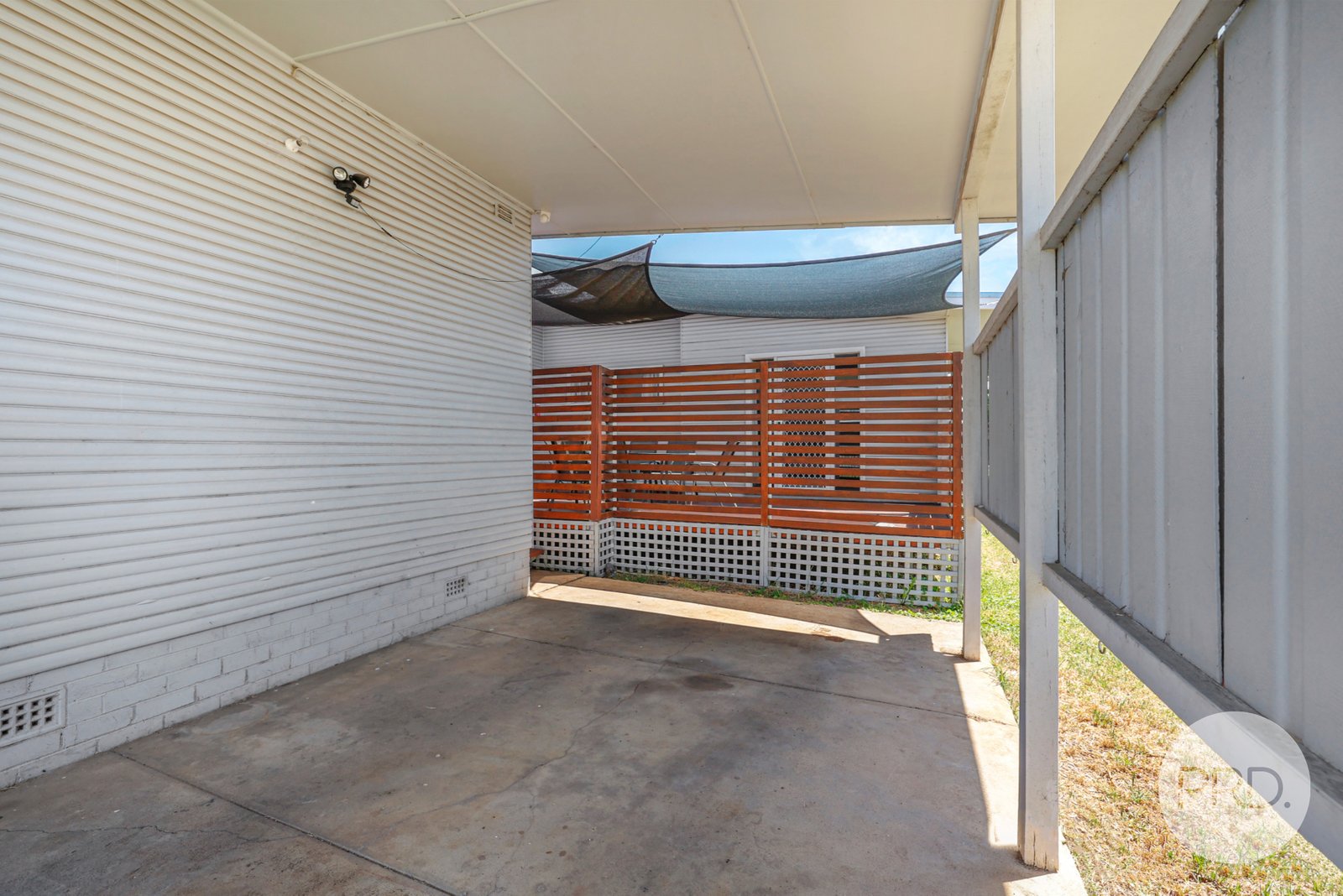 4 Warren Street TAMWORTH 18