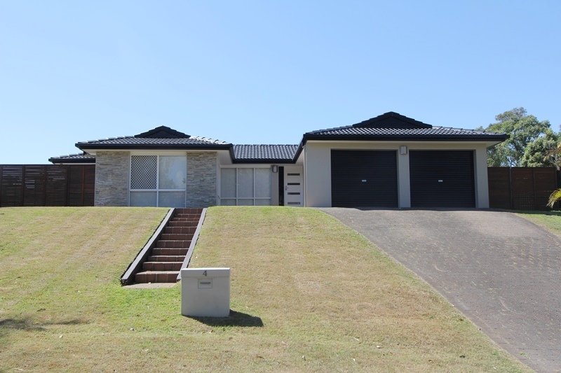 4 Watford Crescent MOLENDINAR 17