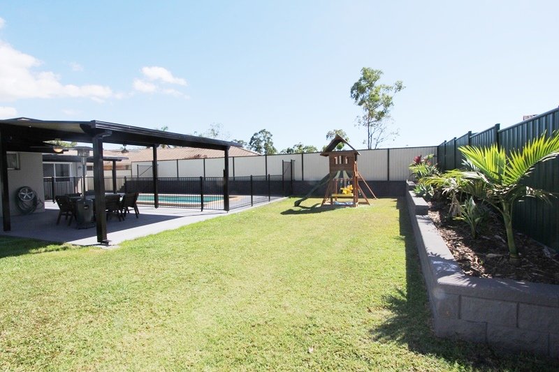 4 Watford Crescent MOLENDINAR 2