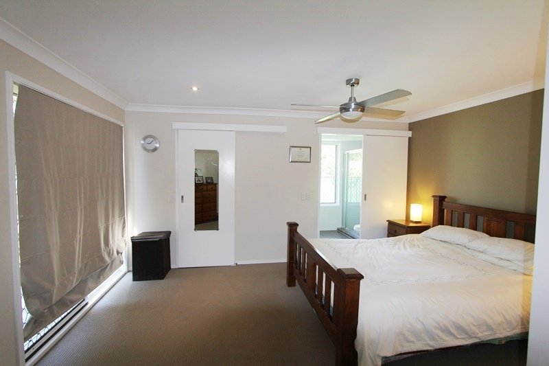 4 Watford Crescent MOLENDINAR 10