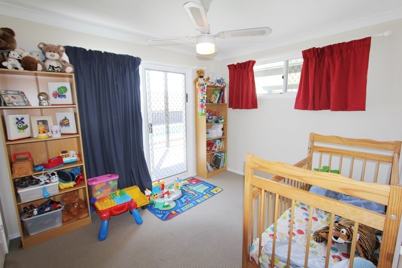 4 Watford Crescent MOLENDINAR 13