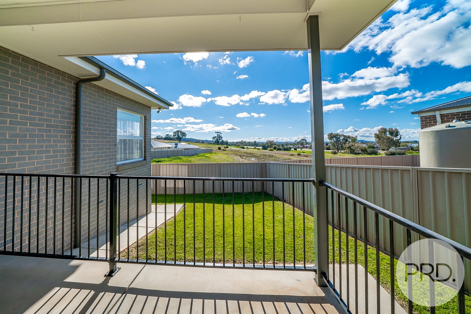4 Watson Boulevard LLOYD 15