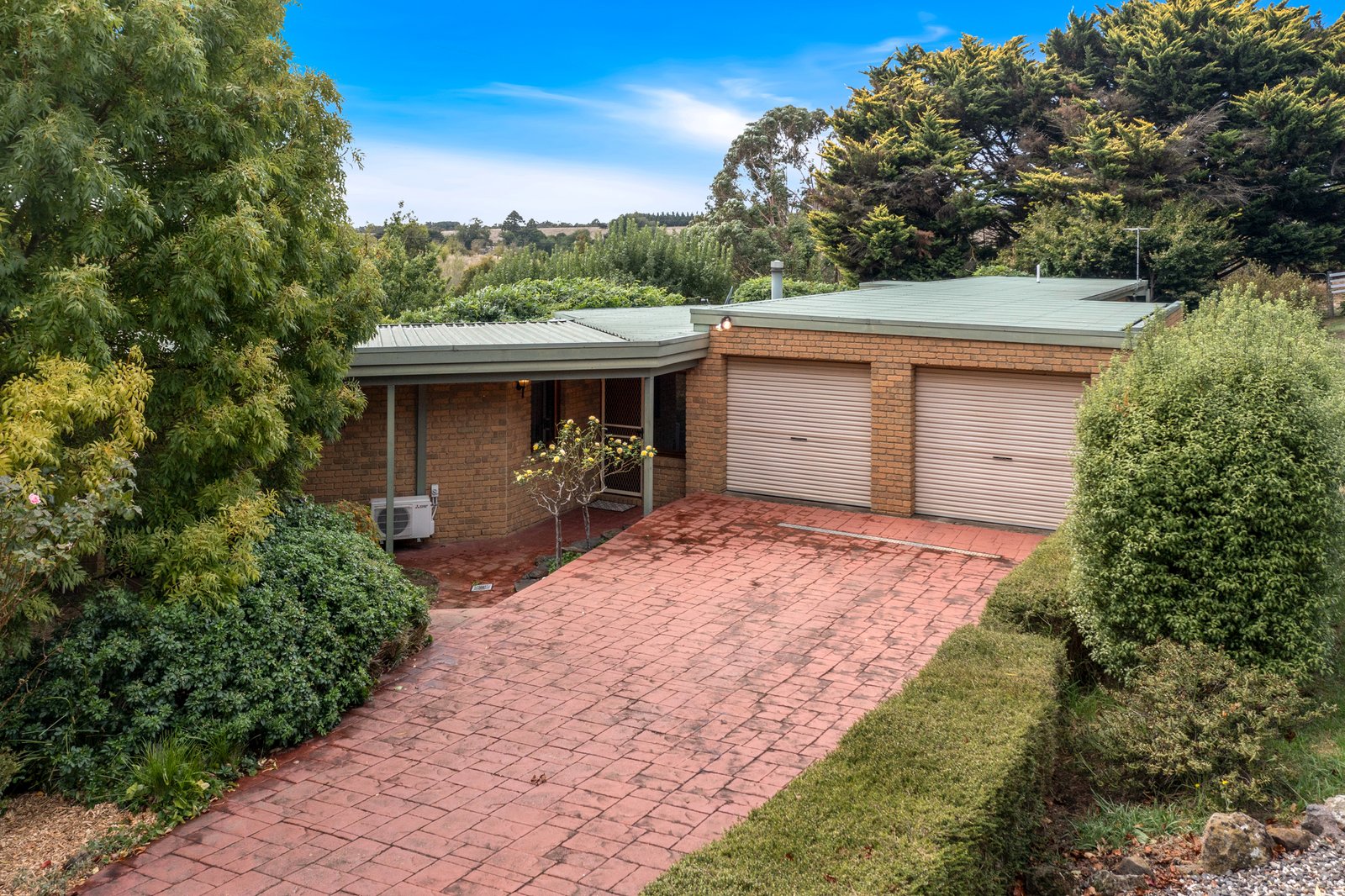 Real Estate and Property in 4 Watt Street, Gisborne, VIC