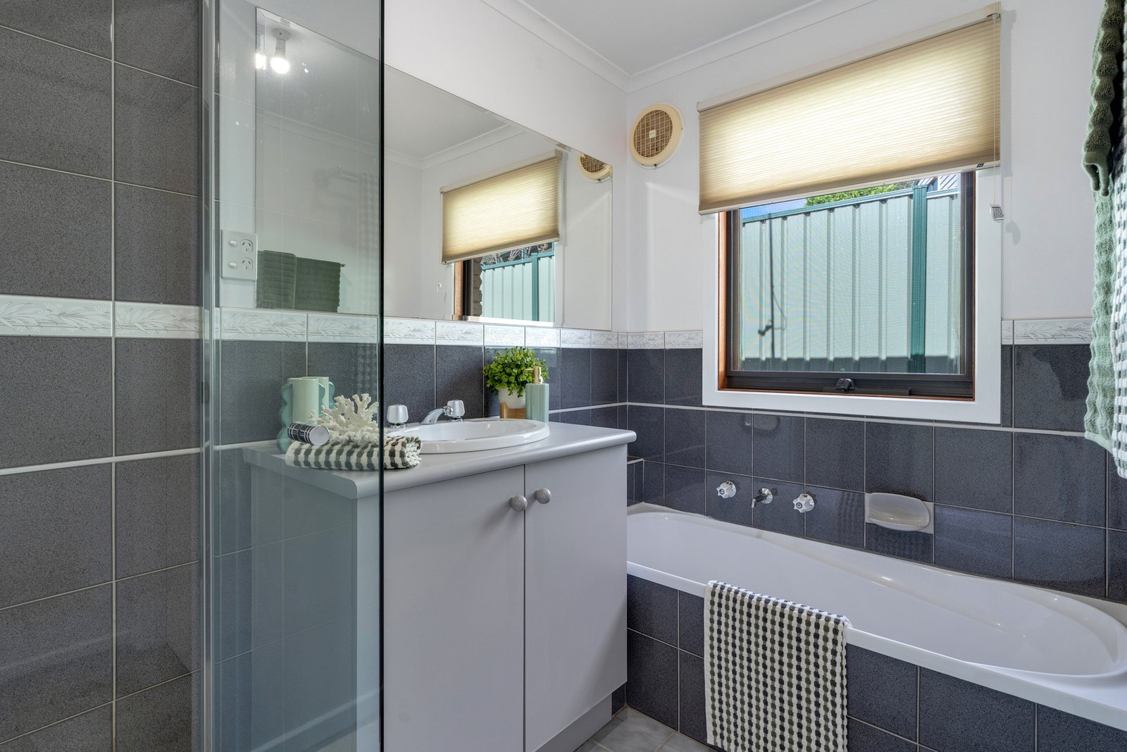 Real Estate and Property in 4 Watt Street, Gisborne, VIC