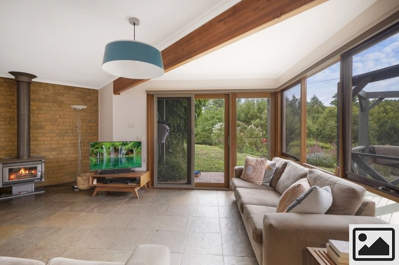 Real Estate and Property in 4 Watt Street, Gisborne, VIC