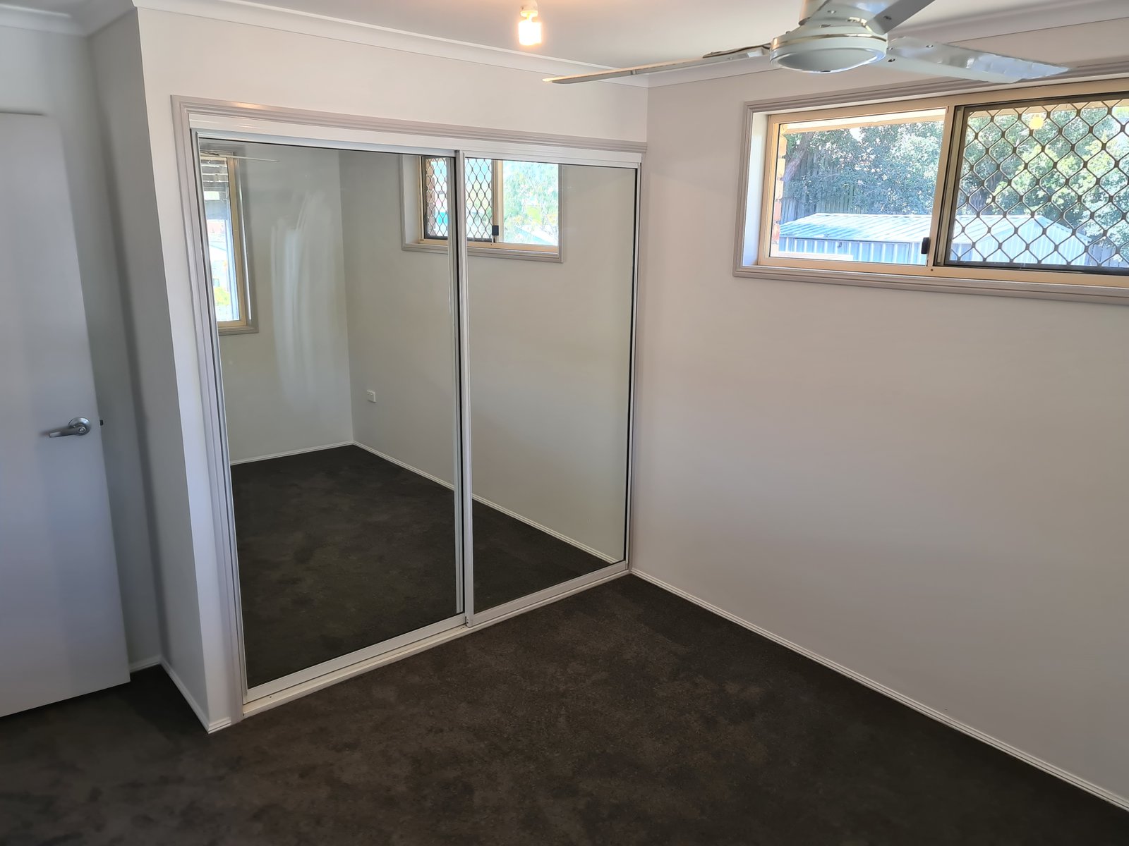 4 Wattora Close BOYNE ISLAND 5