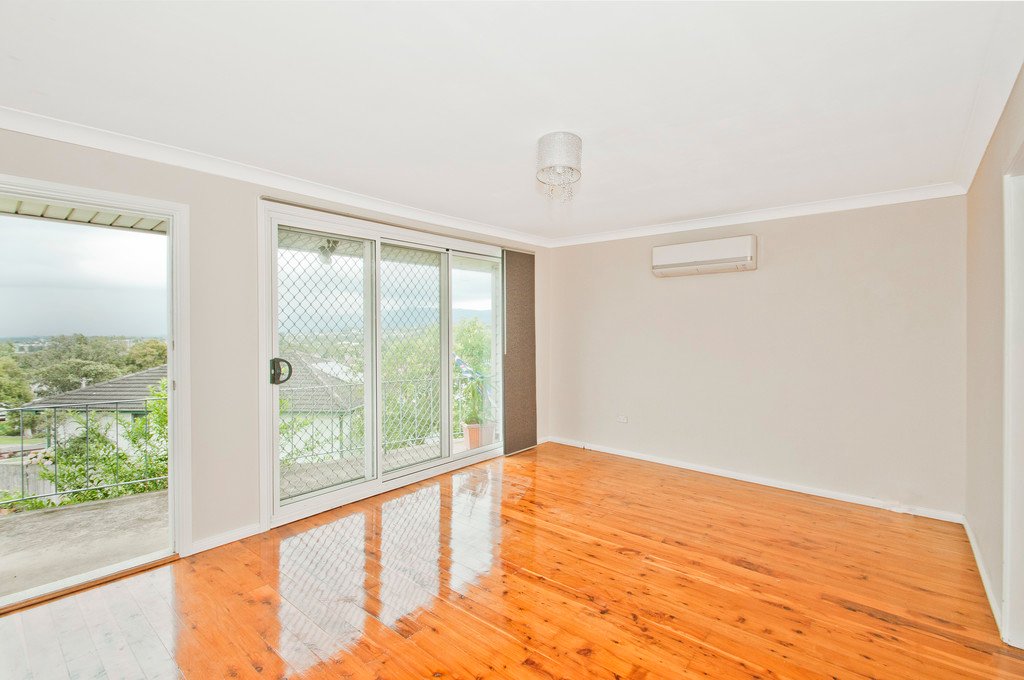 4 Weerona Street BERKELEY 4