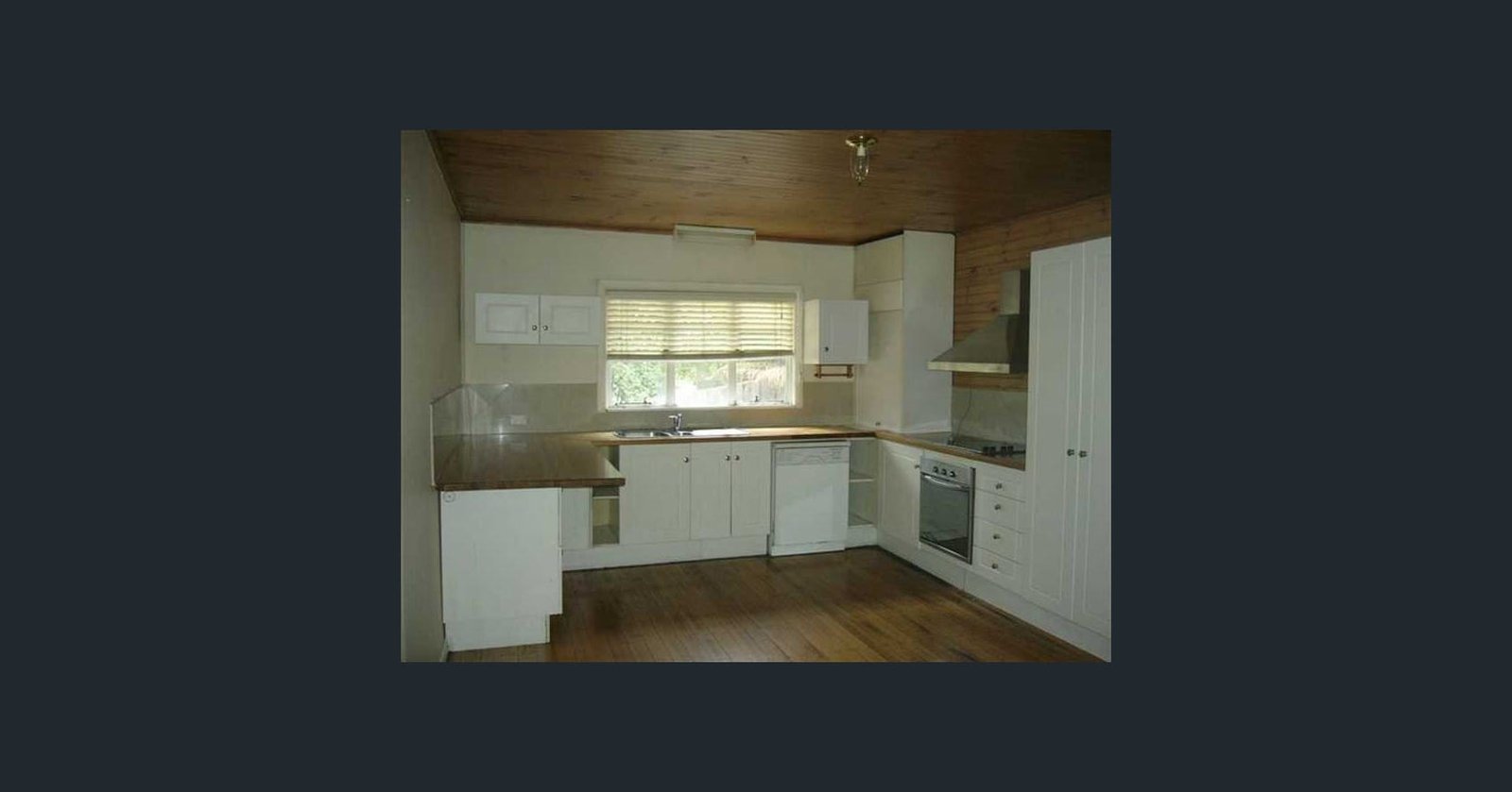 4 West Street MAYDENA 2