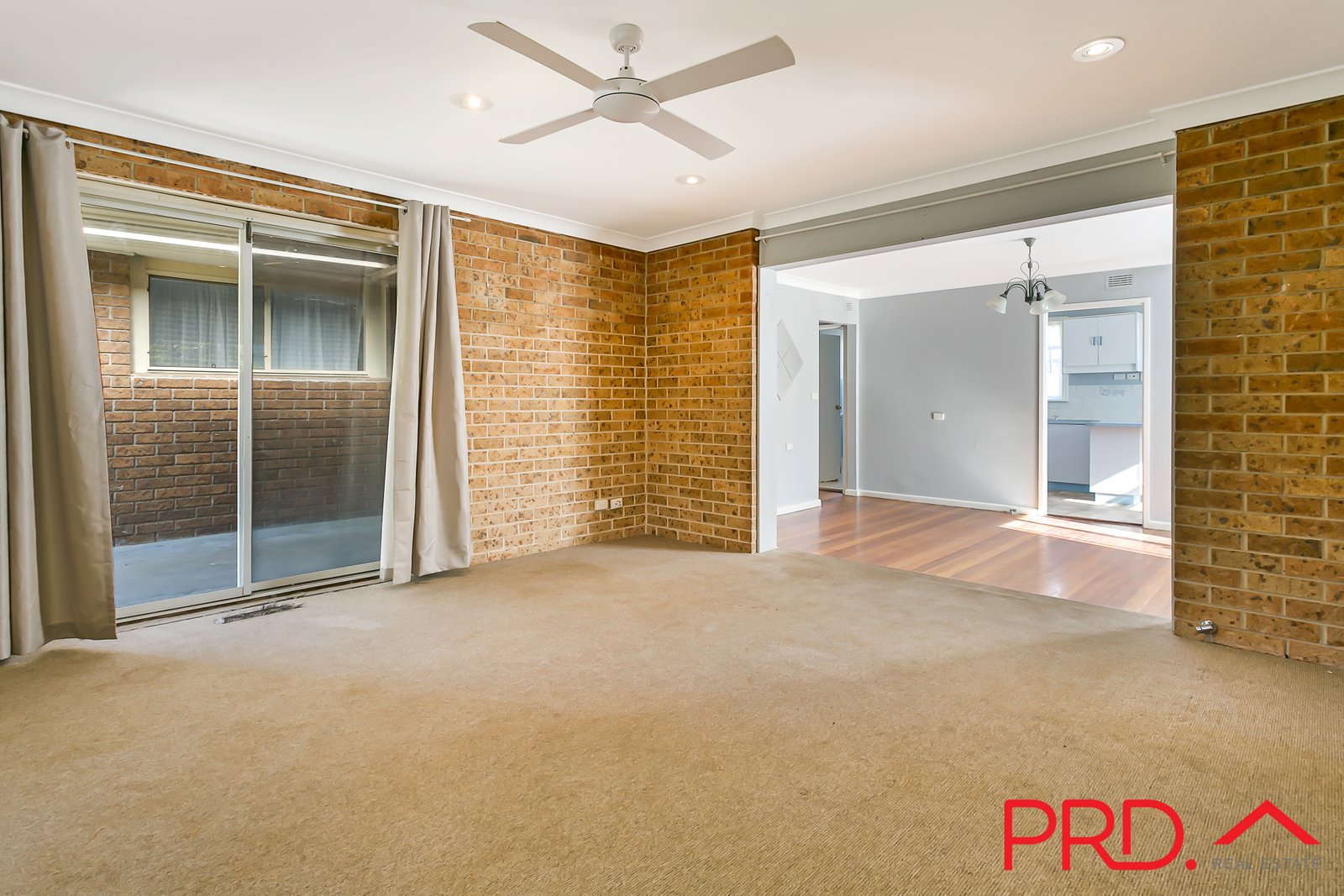 4 Westow Crescent TAMWORTH 8