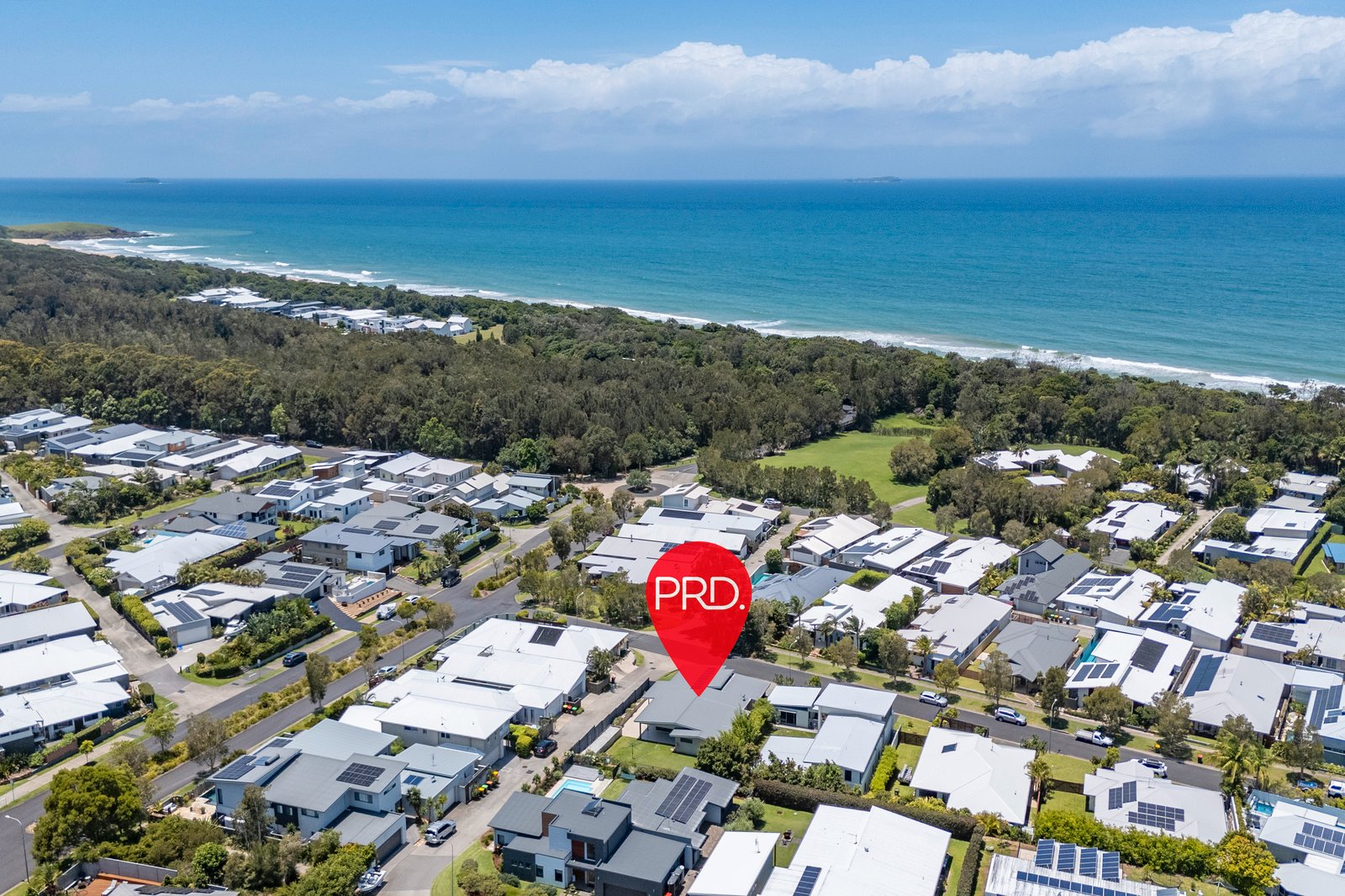 4 White Bluff Road SAPPHIRE BEACH 23