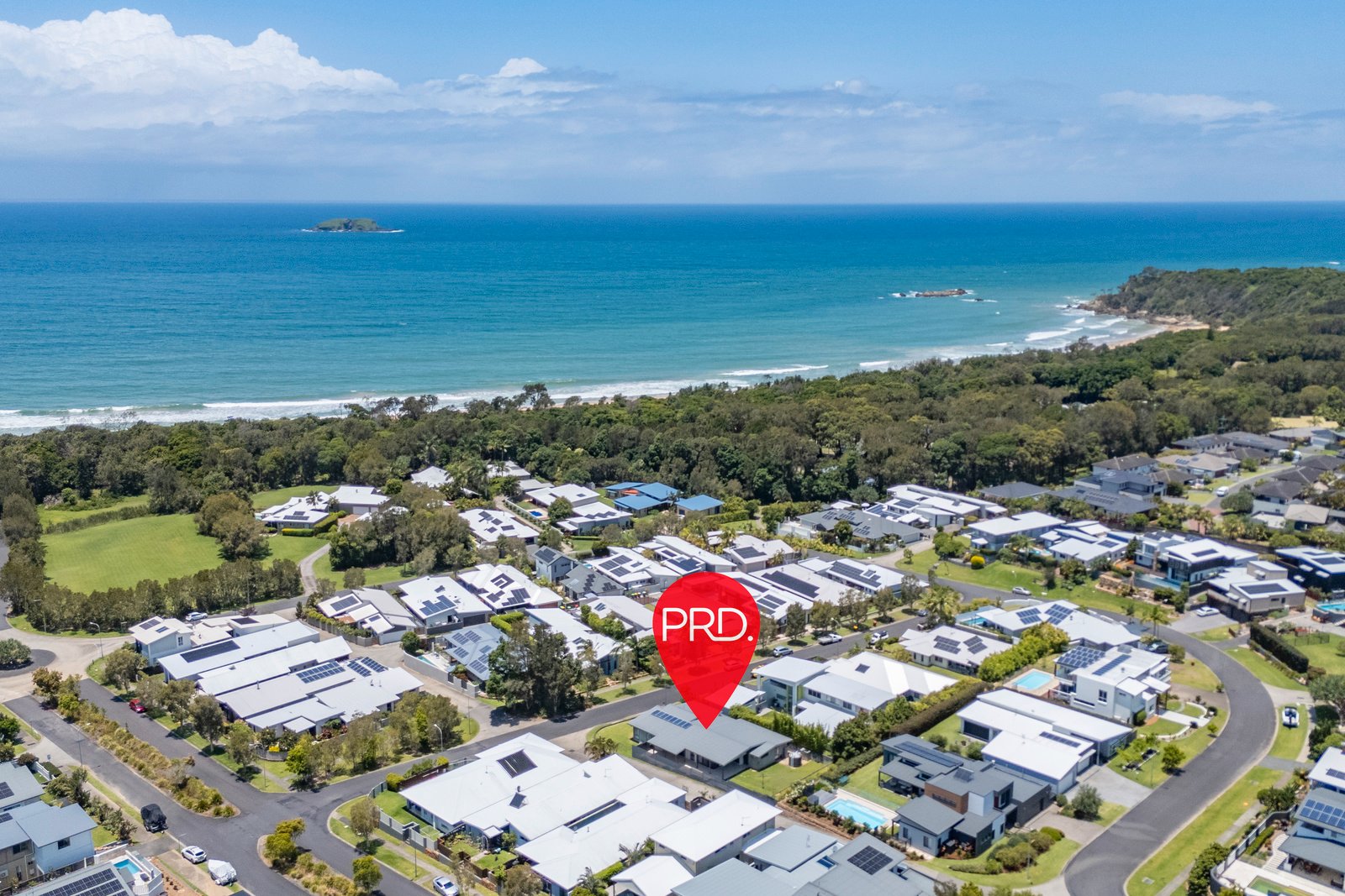 4 White Bluff Road SAPPHIRE BEACH 25