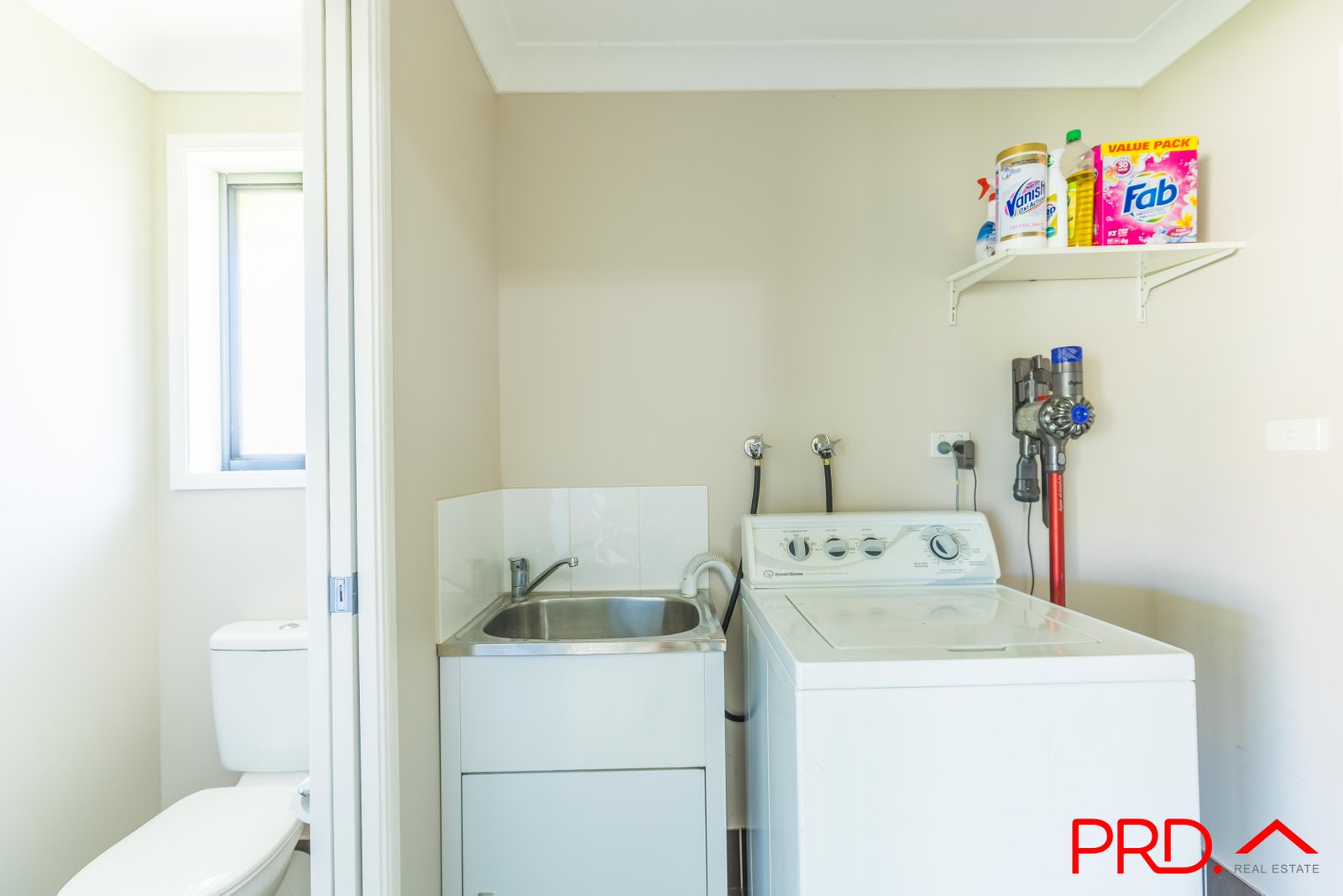 4 Wickham Street TAMWORTH 16