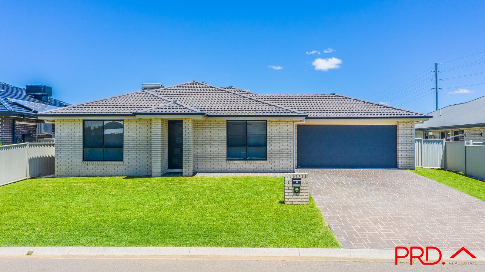 4 Wickham Street TAMWORTH 20