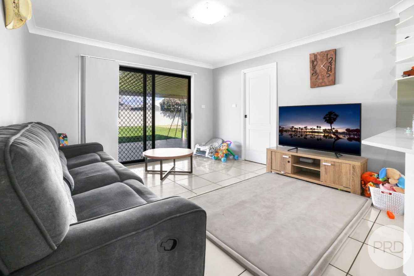 4 Wickham Street TAMWORTH 2