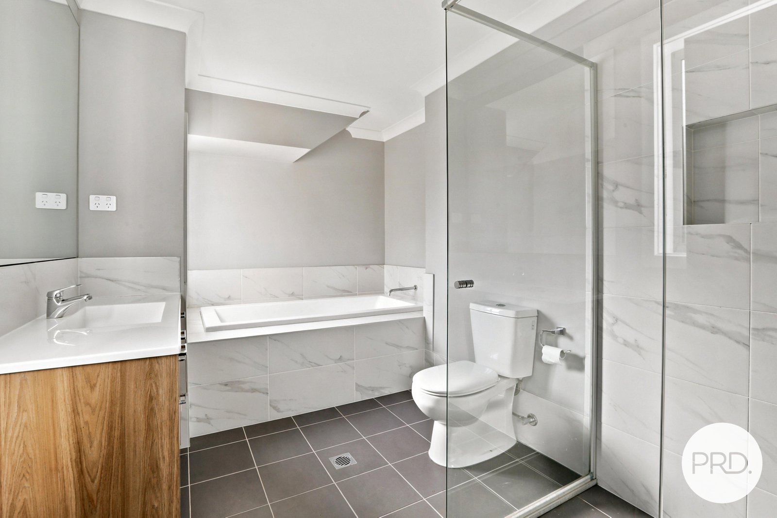 4 Wilkinson Street BERKELEY 8