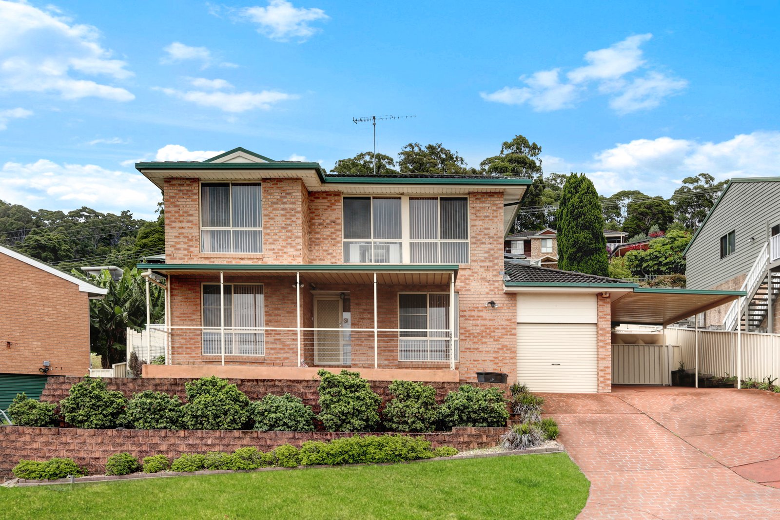 4 Willandra Place KOONAWARRA 1