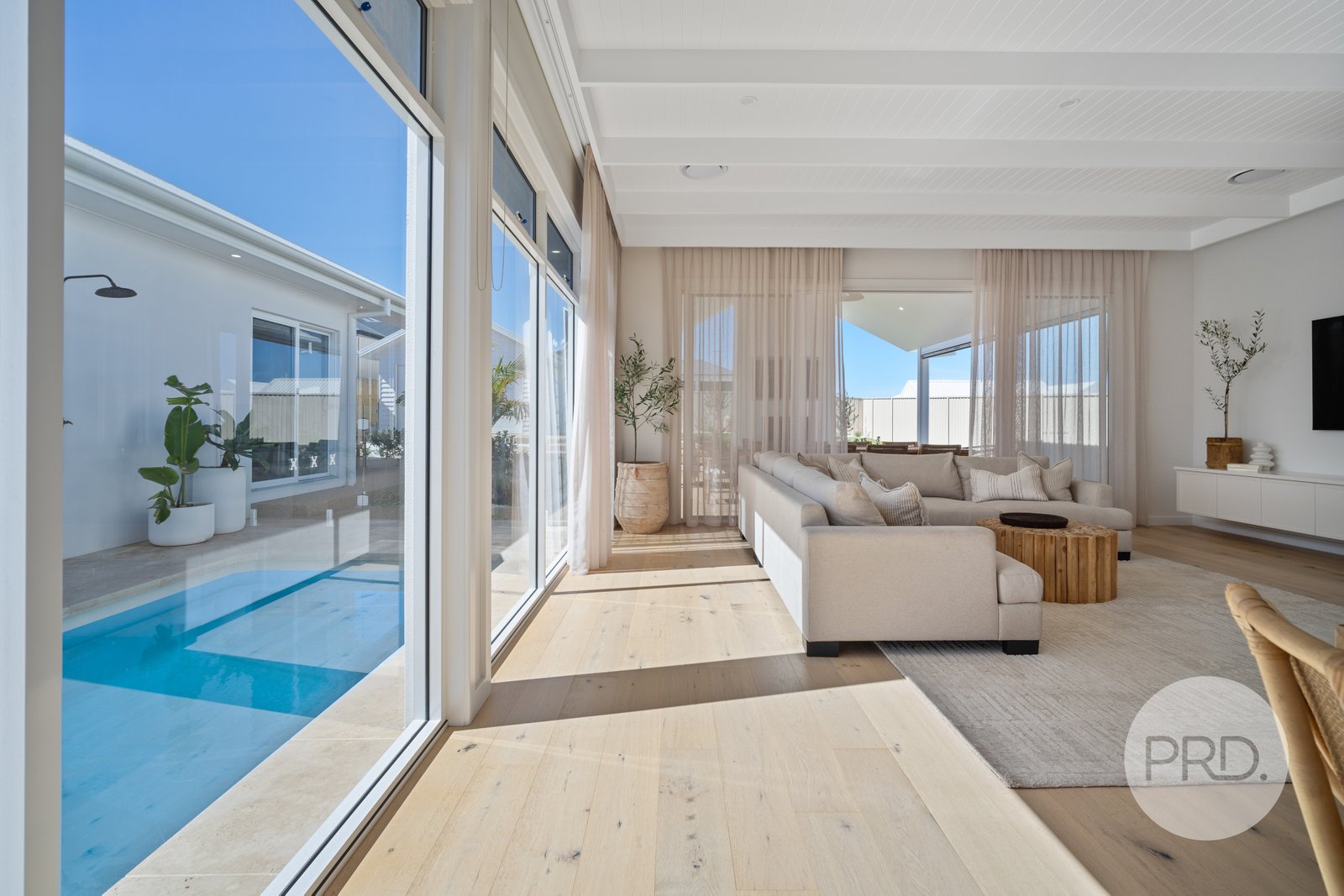 4 Willie Ploma Place GOBBAGOMBALIN 5