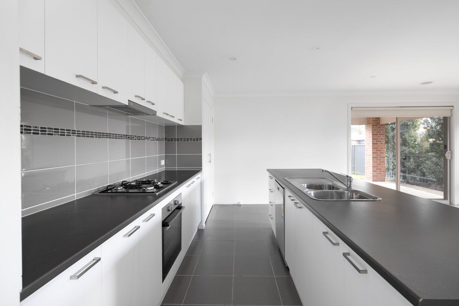 4 Wilmott Street LUCAS 12