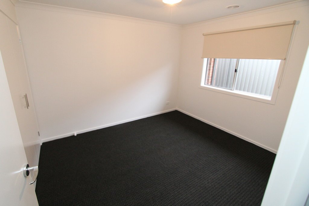 4 Wilmott Street Lucas 12