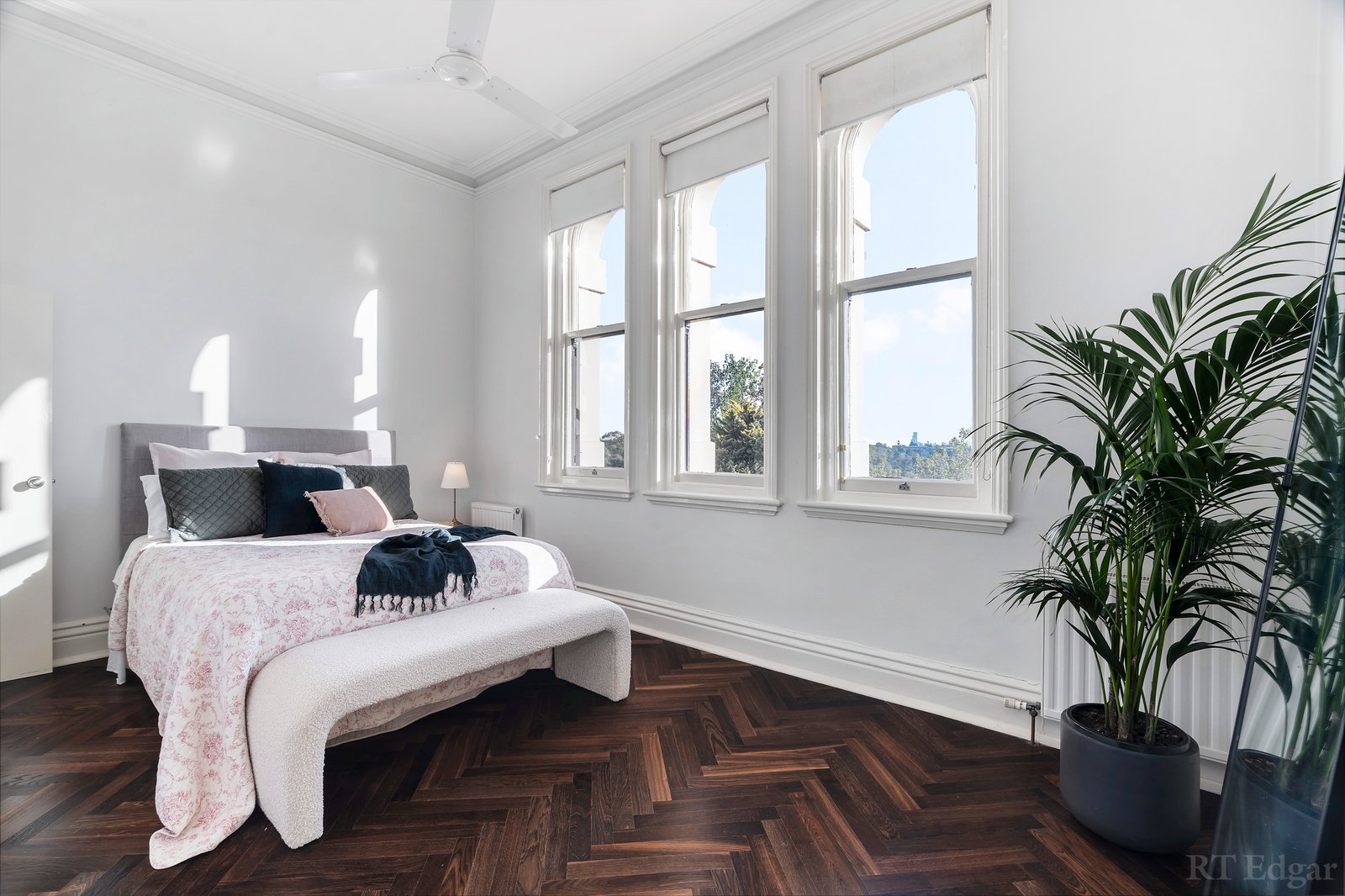 Real Estate and Property in 4 Wiltshire Drive, Kew, VIC