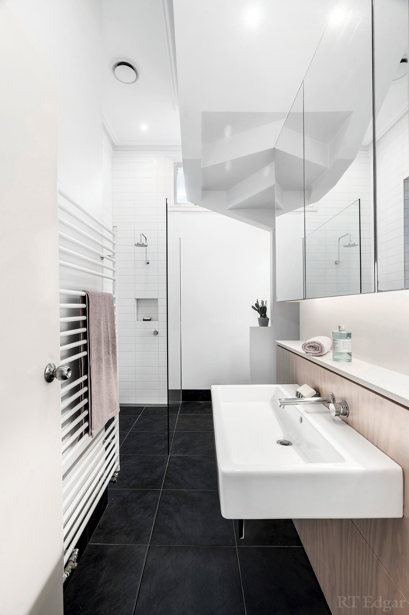 Real Estate and Property in 4 Wiltshire Drive, Kew, VIC