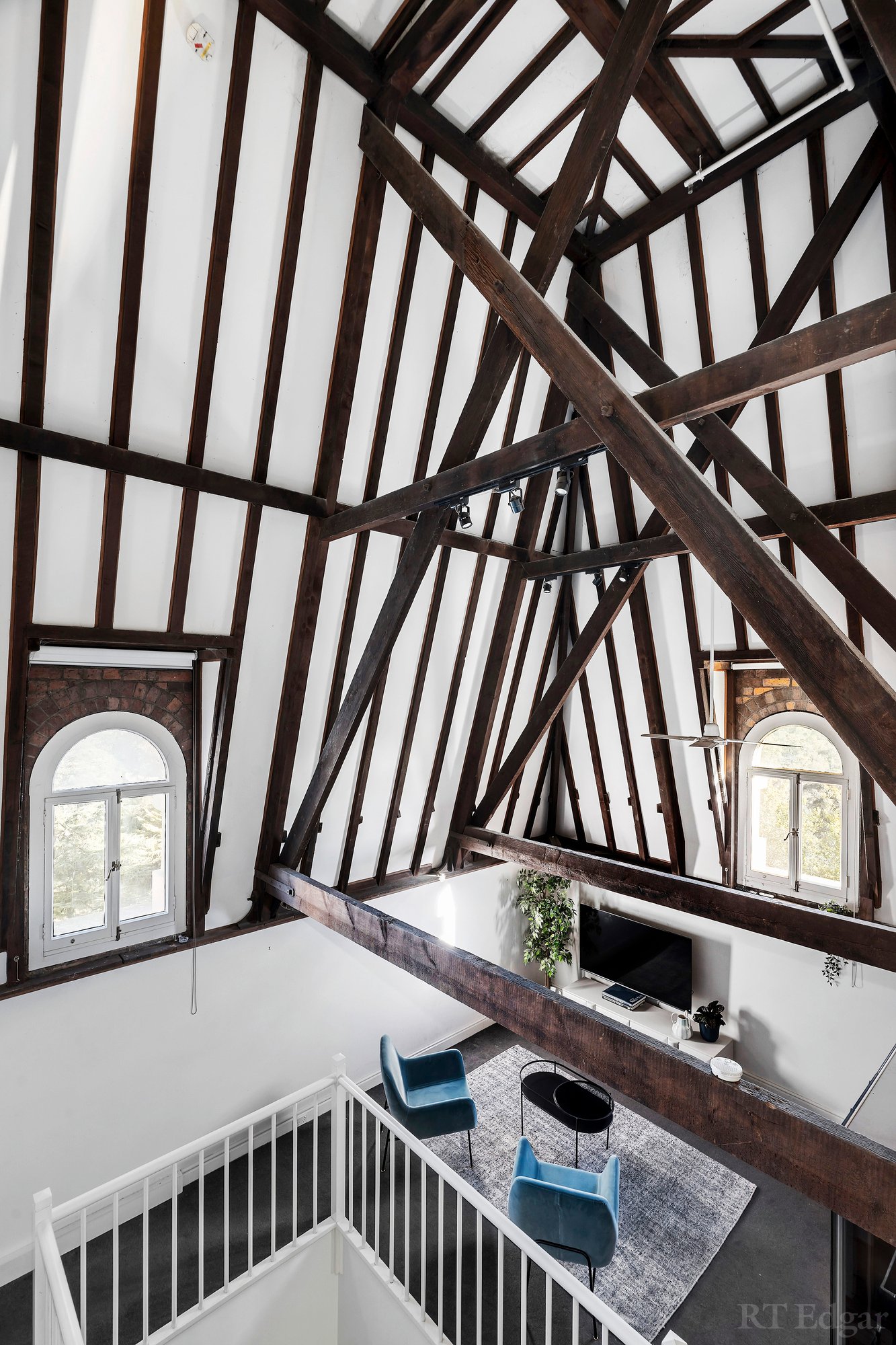 Real Estate and Property in 4 Wiltshire Drive, Kew, VIC