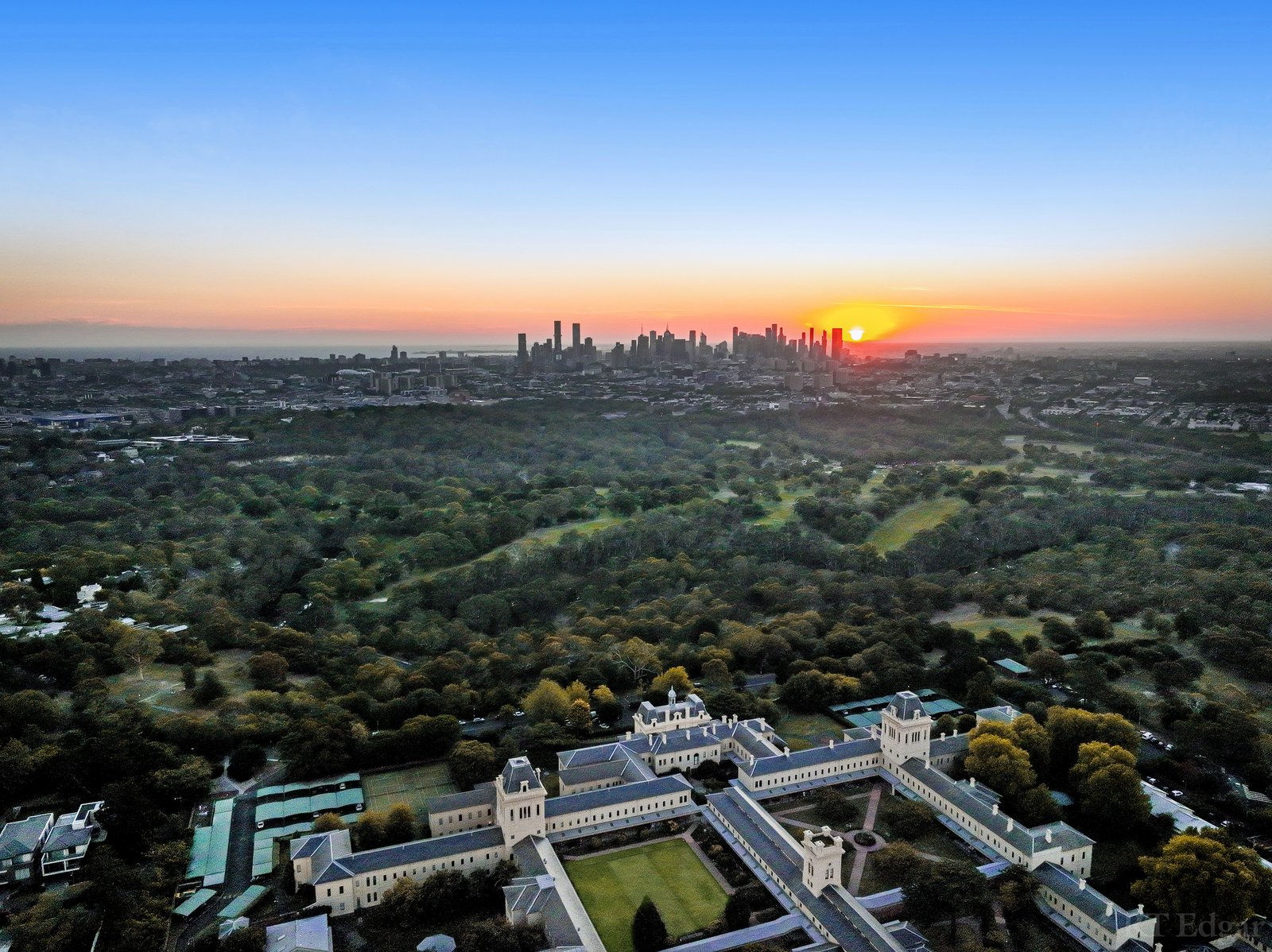 Real Estate and Property in 4 Wiltshire Drive, Kew, VIC