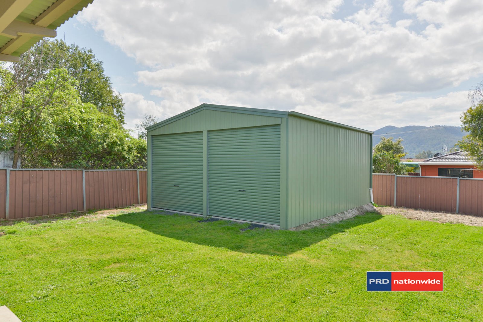 4 Windhover Crescent TAMWORTH 3