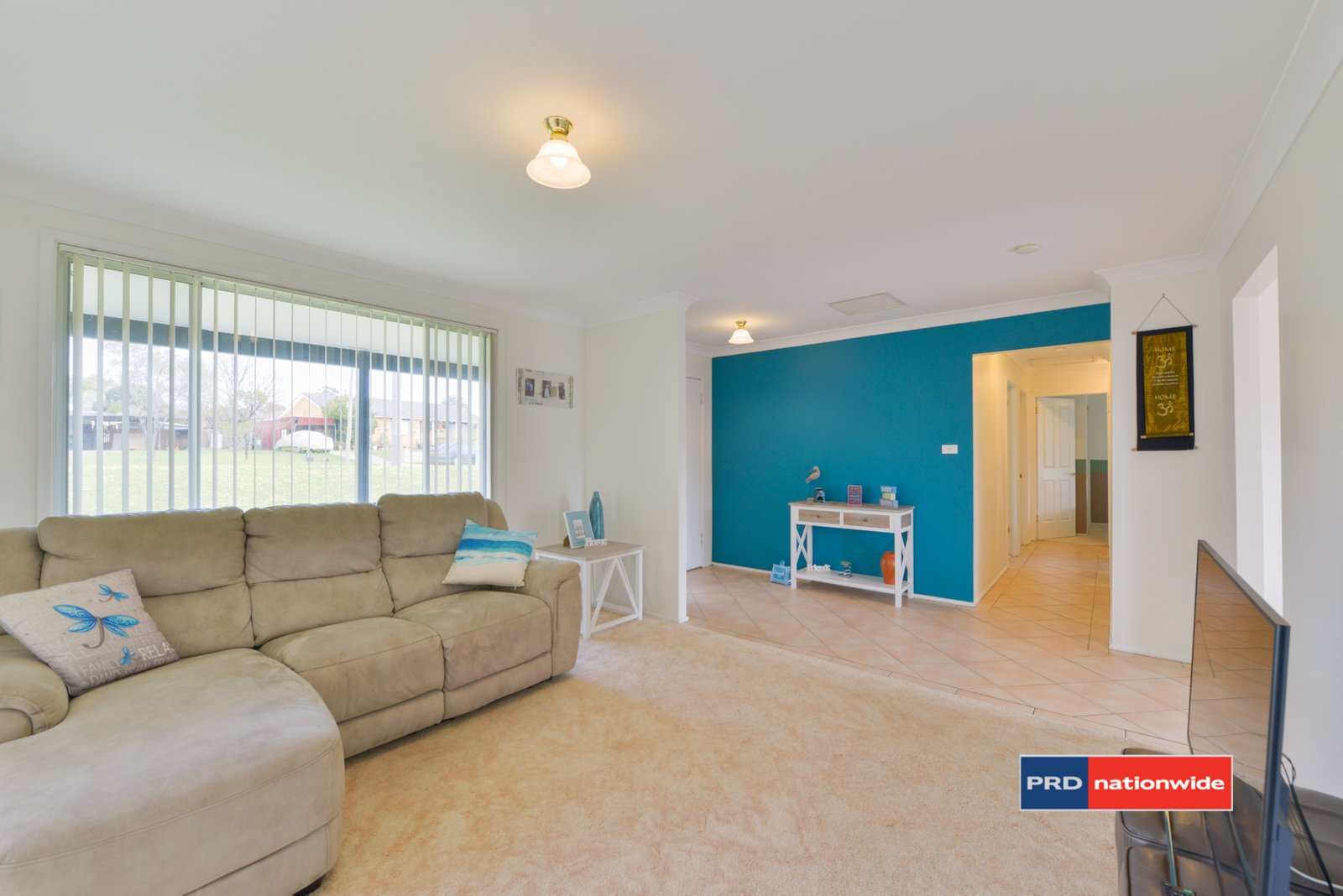 4 Windhover Crescent TAMWORTH 4