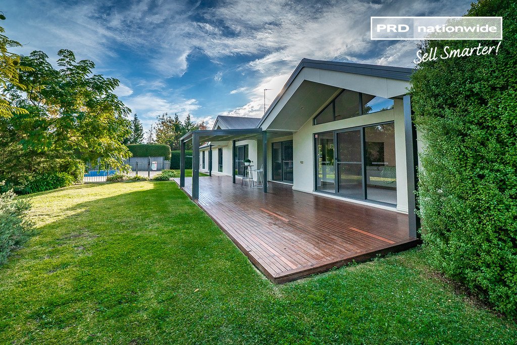 4 Wisteria Place SPRINGVALE 19