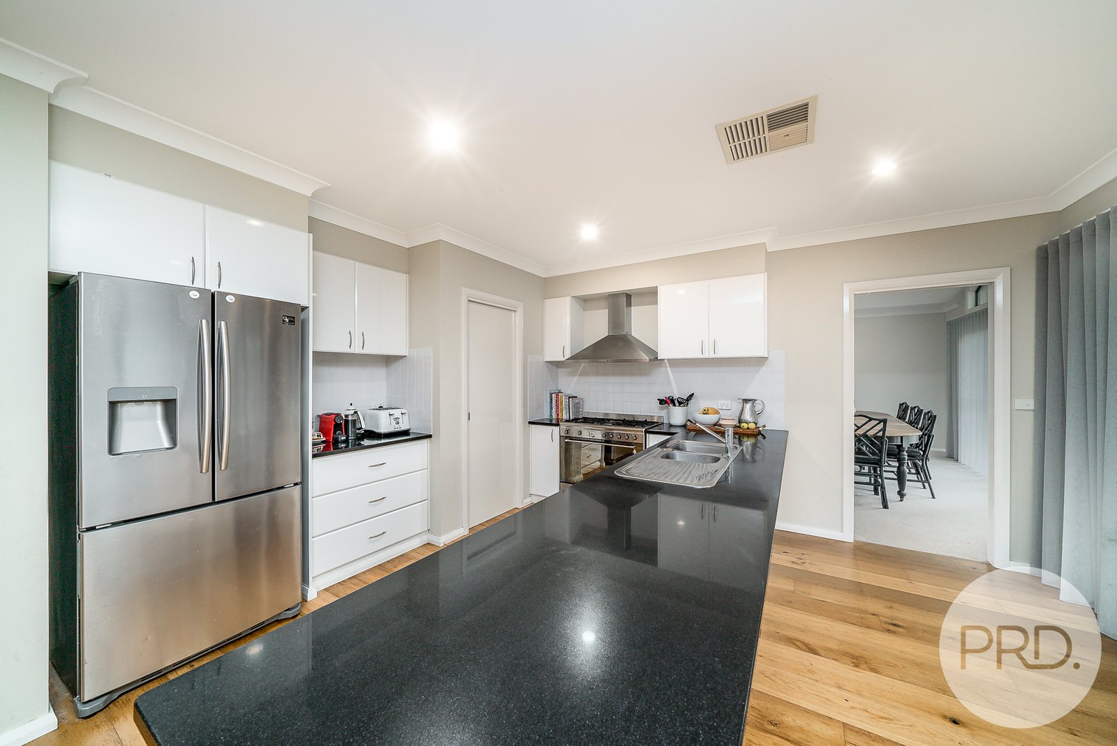 4 Wisteria Place SPRINGVALE 6