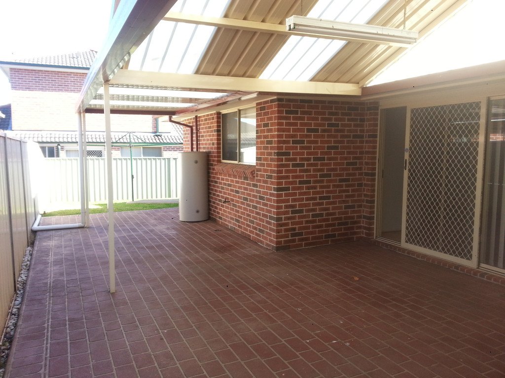 4 Woburn Place GLENMORE PARK 4