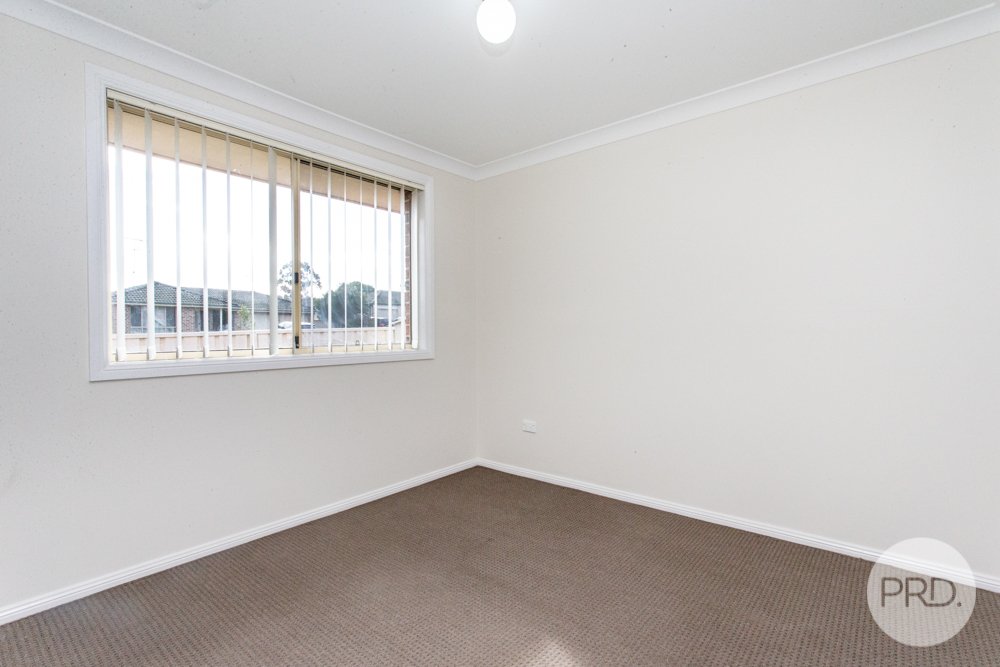 4 Woburn Place GLENMORE PARK 8
