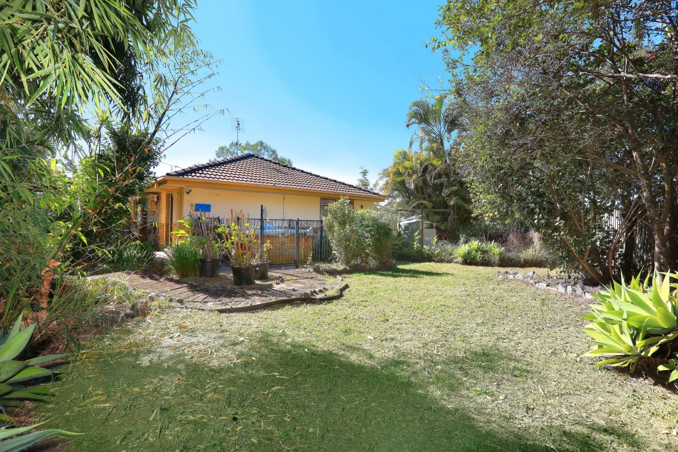 4 Woodbridge Place OXENFORD 3