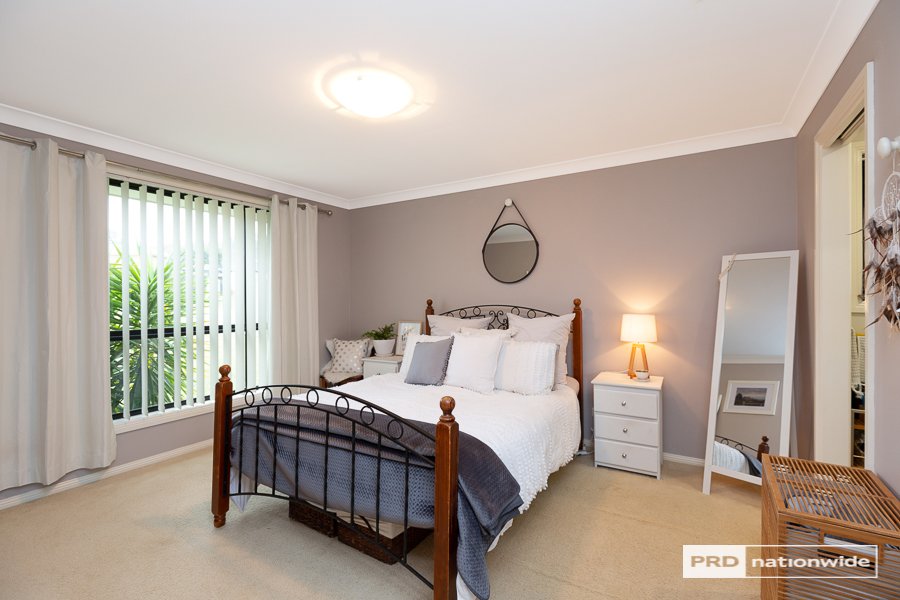 4 Woodside Road TAMWORTH 10