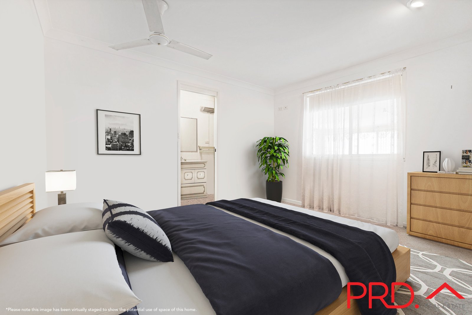 4 Woodward Avenue TAMWORTH 7