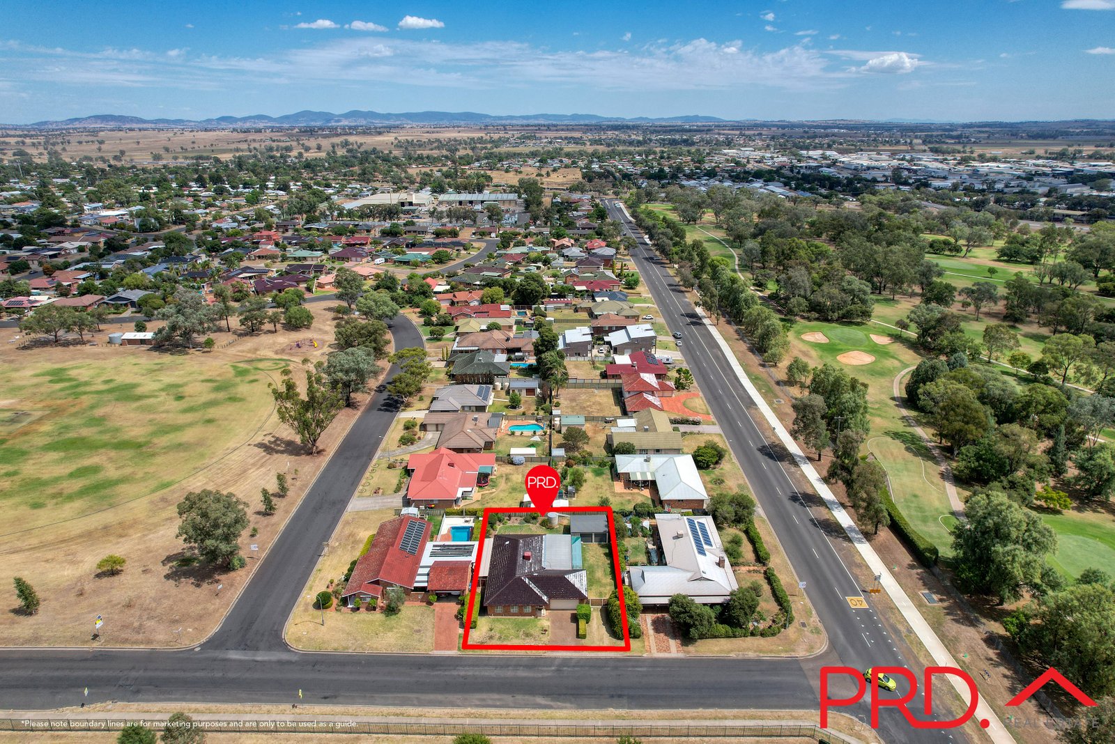 4 Woodward Avenue TAMWORTH 22